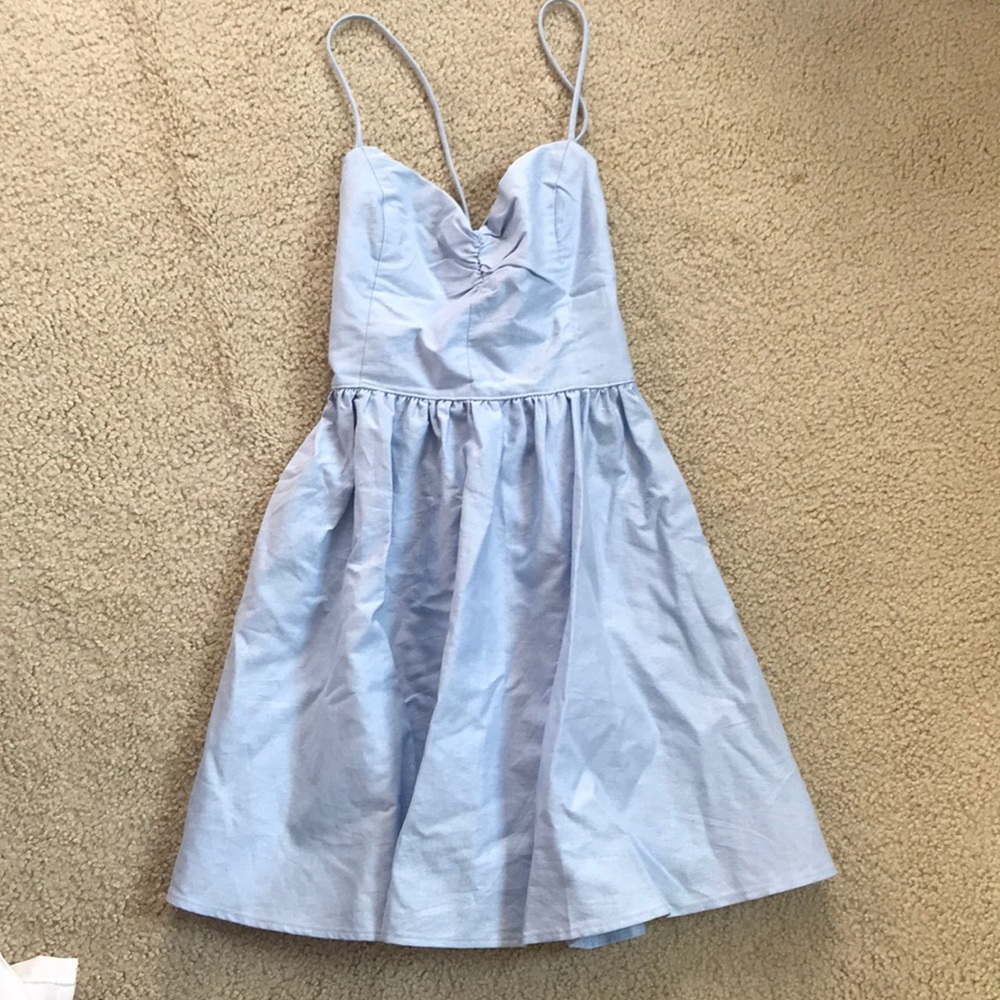 blue dress